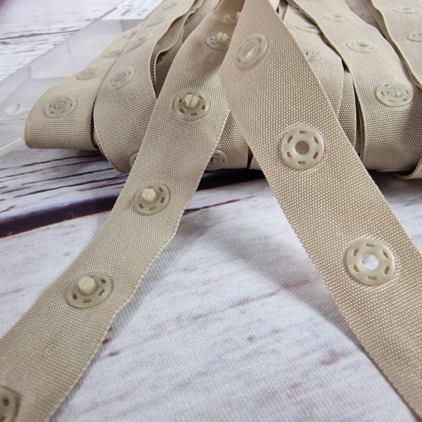 Druckknopfband | 17mm | beidseitig | beige