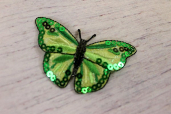 Applikation | Schmetterling mit Pailletten | grün