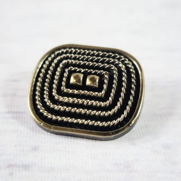 1 Knopf | Kunststoff | Öse | ca. 25mm x 20mm | like a rope | schwarz/altgold
