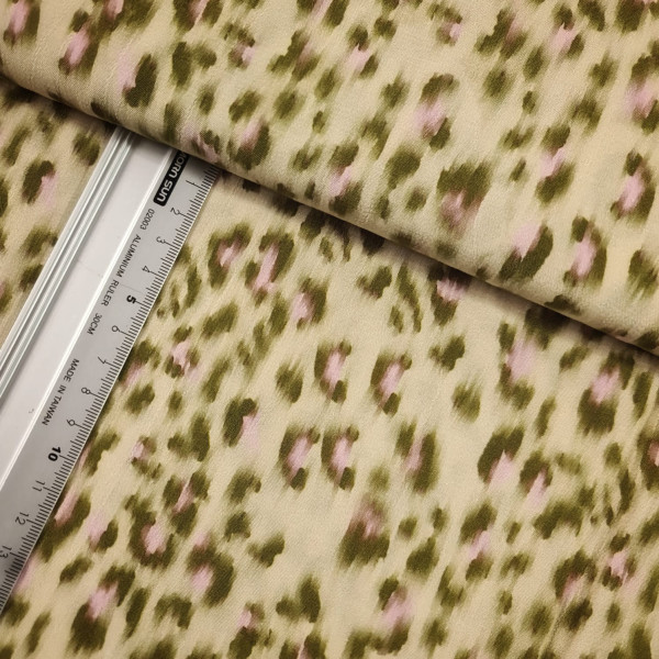 Viskose | bedruckt | animal skin | creme/grün
