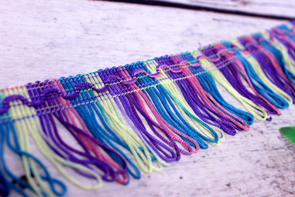 Fransenborte | bunt | Schlaufen | 6 cm