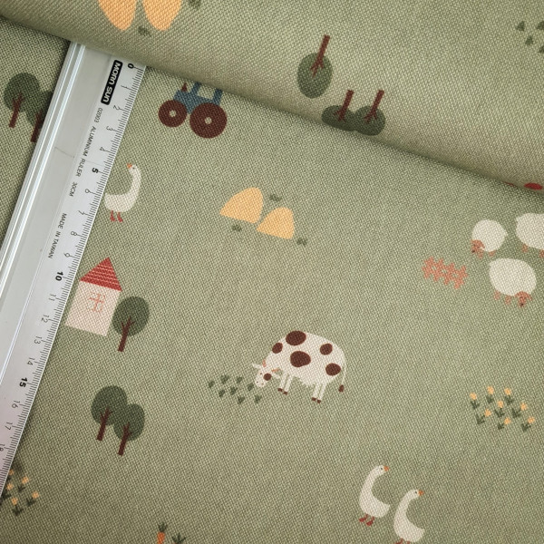 Canvas | Baumwolle | bedruckt | Bauernhof | altgrün