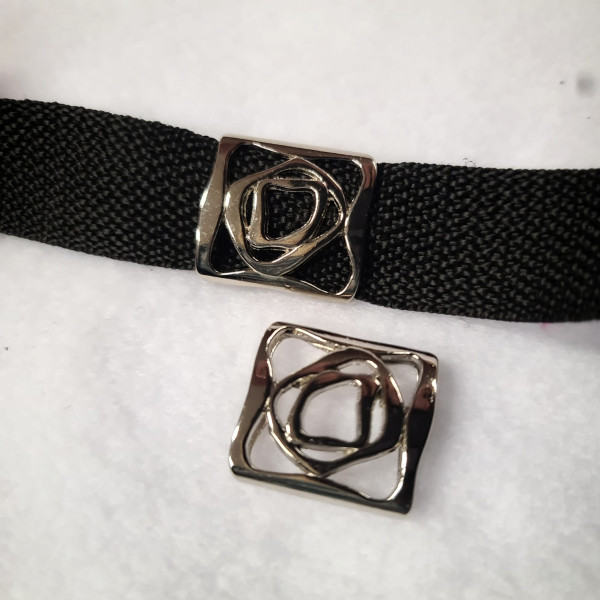 2 Zierteile | Metall | 23mm x 25mm | silber