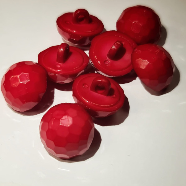 1 Knopf | Kunststoff | Öse | ca.13mm | rot