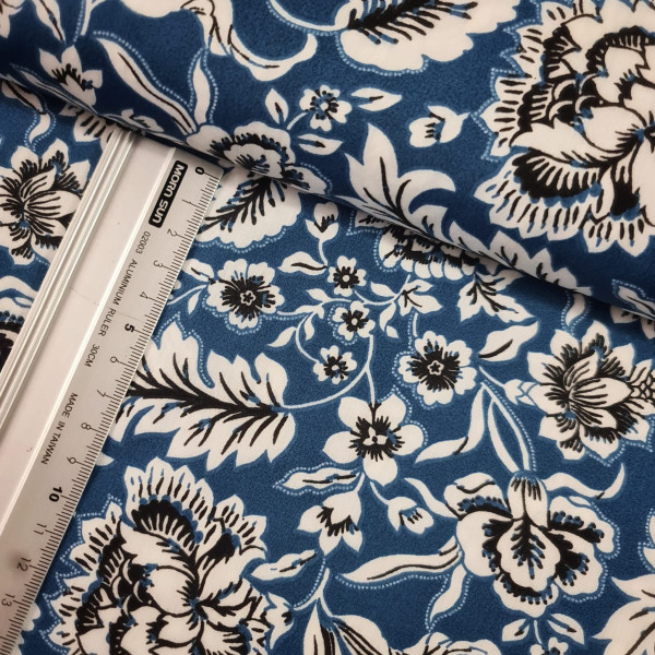 Baumwolle | bedruckt | floral | blau