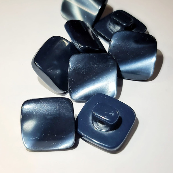 1 Knopf | Kunststoff | Öse | ca.11 x 11mm | stahlblau