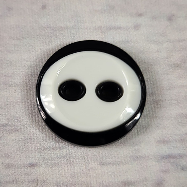 1 Knopf | Kunststoff | 2-Loch | ca. 24mm | look | schwarz/weiß