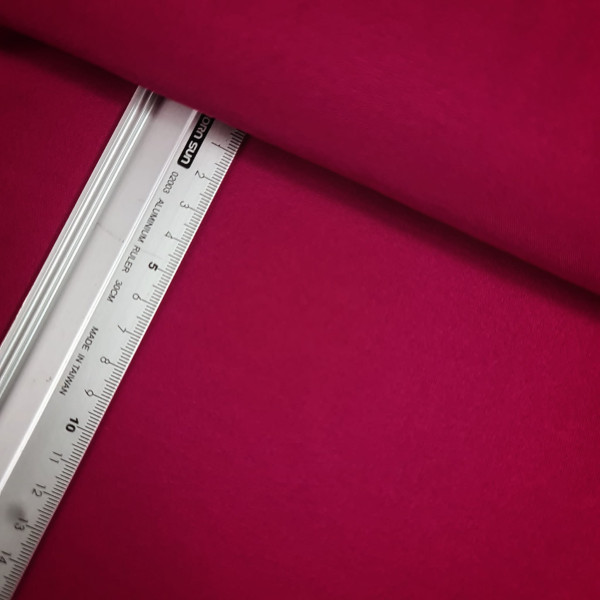 Mesh | fein | Netzstoff | Futterstoff | beere