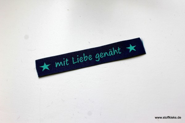 Applikation | Label | mit Liebe genäht | dunkelblau mit petrol | 1,5 cm