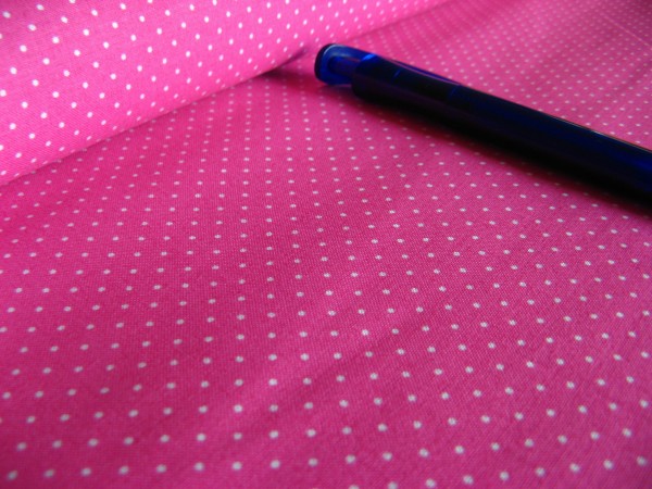 Baumwolle | bedruckt | 1mm Punkte | pink/weiss