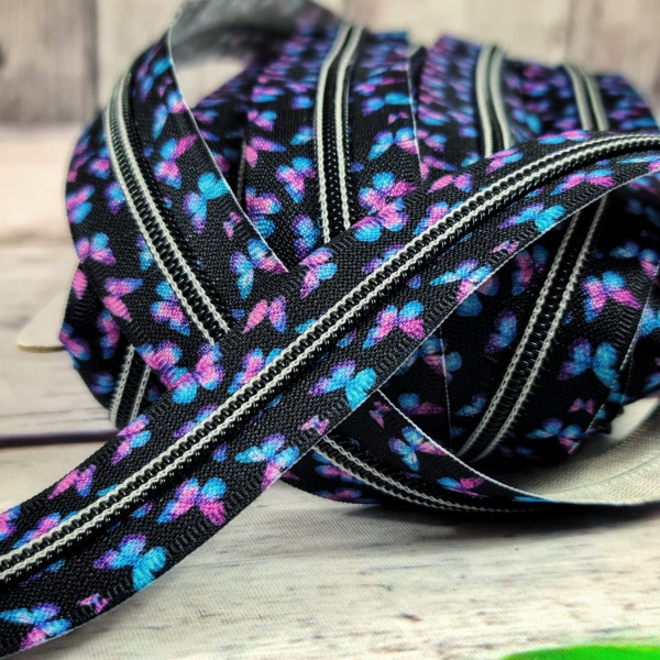 Nylon-Reißverschluss | leuchtet im dunkeln | endlos | Spirale 5mm | crazy butterflys | schwarz/bunt
